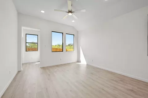 270 Bendecido Loop, Elgin, TX 78621 photo 12