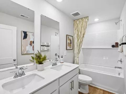 Bath - 1403 Hatteras Rd, Durham, NC 27704 photo 5 of 5