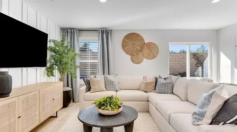 Living - 14381 Aurora Ct, Hesperia, CA 92344 photo 1 of 1
