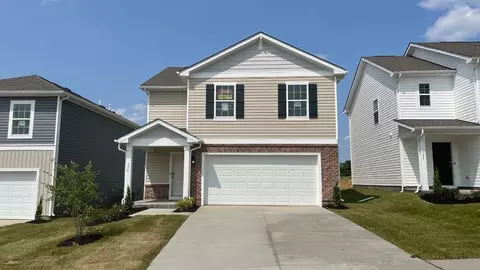 402 Eclipse St, Charles Town, WV 25414