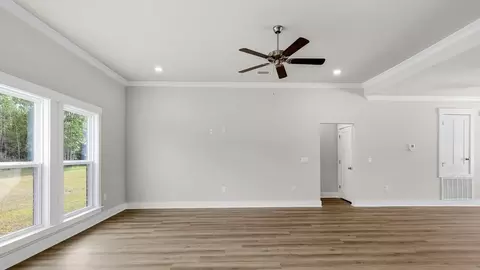 Living - 5766 Windham Rd, Milton, FL 32571 photo 5 of 5