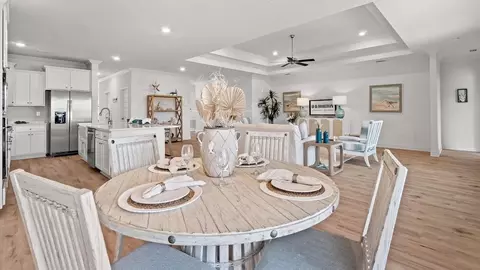 Dining - 5766 Windham Rd, Milton, FL 32571 photo 2 of 3