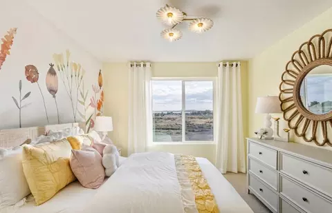 Bedroom - 4850 N Topaz Dr, Eagle Mountain, UT 84005 photo 6 of 13