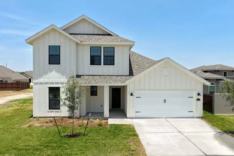 3300 Kestrel Dr, Mission, TX 78572