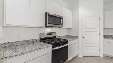 Kitchen - 780 W Lexington St, Vail, AZ 85641 photo 4 of 12