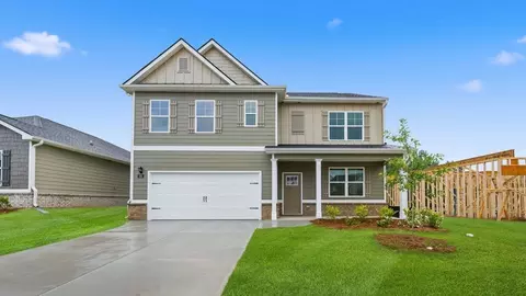 565 Great Salt Ln, Hoschton, GA 30548