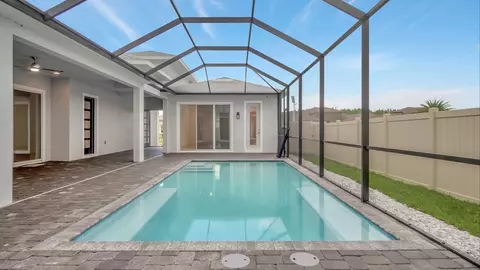 Exterior - 12243 White Blossom Ct, Parrish, FL 34219 photo 4 of 5