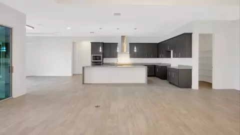 Living - 12243 White Blossom Ct, Parrish, FL 34219 photo 2 of 5