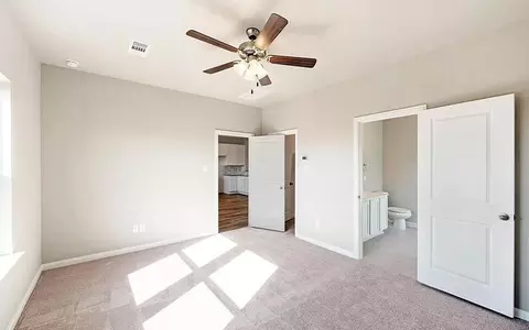 Bedroom - 13019 Stone Valley Way, Conroe, TX 77303 photo 4 of 9