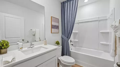 Bath - 17752 Silver Shadows Loop, Spring Hill, FL 34610 photo 1 of 8