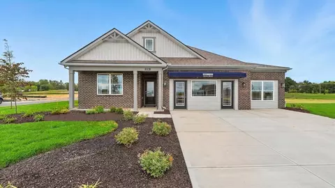 Exterior - 1138 Winterfield Blvd, Franklin, IN 46131 photo 7 of 13