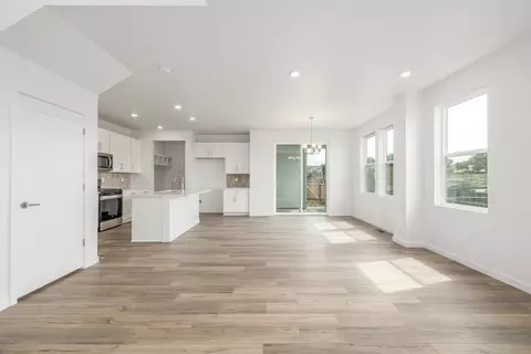 Living - 2652 E 103rd Ave, Thornton, CO 80229 photo 6 of 9
