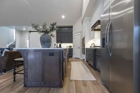 Kitchen - 8701 Stark St, Arcadia, OK 73007 photo 9 of 9