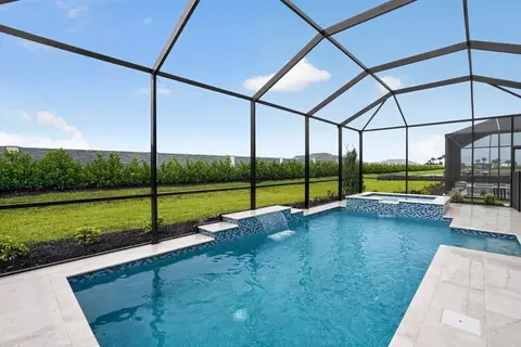 7657 Moonbeam Ave, Sarasota, FL 34241
