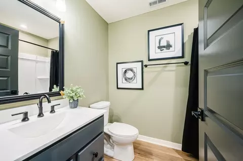 Bath - 6211 Vintage Fleet Ln, Union, KY 41091 photo 5 of 5