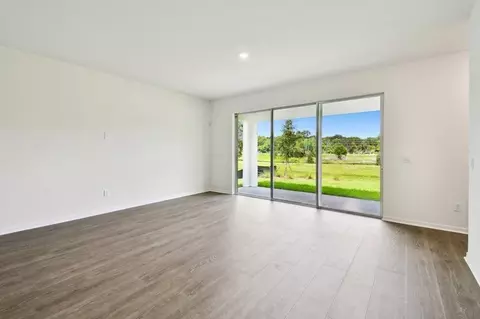 Living - 5593 Coopers Hawk Ct, Saint Cloud, FL 34772 photo 1 of 2
