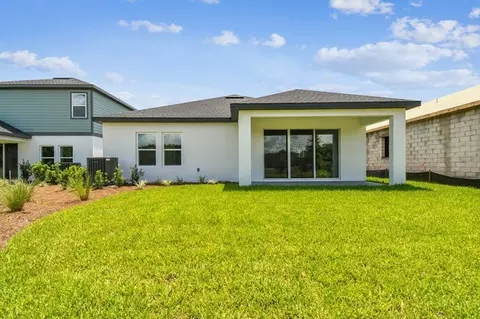Exterior - 5593 Coopers Hawk Ct, Saint Cloud, FL 34772 photo 4 of 5