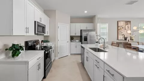 Kitchen - 11575 Willowleaf Blvd, Punta Gorda, FL 33955 photo 4 of 5
