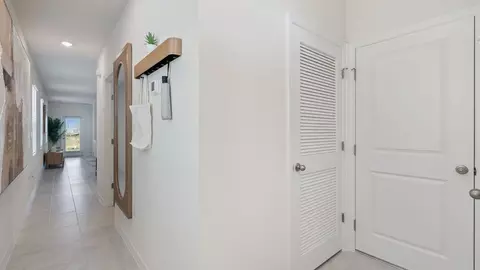 Entry Way - 5515 Taverna Loop, Winter Haven, FL 33884 photo 1 of 2