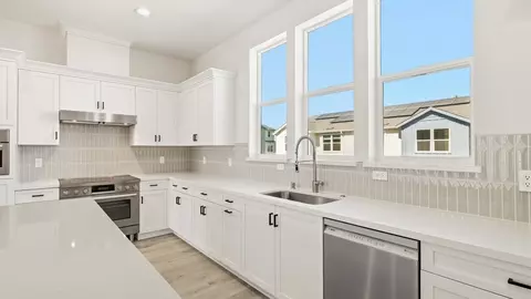 Kitchen - 1715 Central Pkwy, Dublin, CA 94568 photo 5 of 13