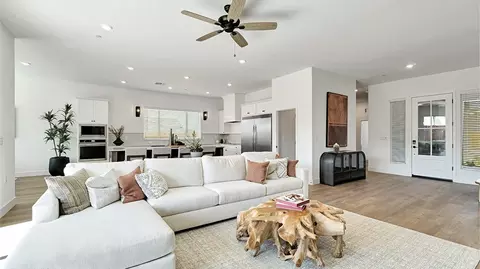Living - 1943 Oasis Rd S, Madera, CA 93636 photo 2 of 2
