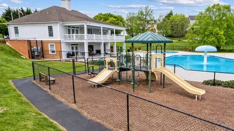 Exterior - 002 2, Staunton, VA 24401 photo 3 of 3