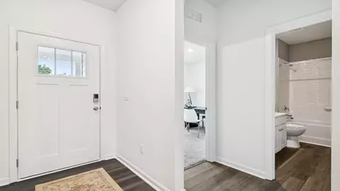 Entry Way - 002 2, Staunton, VA 24401 photo 1 of 13