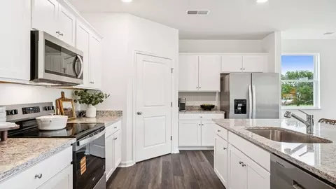Kitchen - 002 2, Staunton, VA 24401 photo 2 of 15