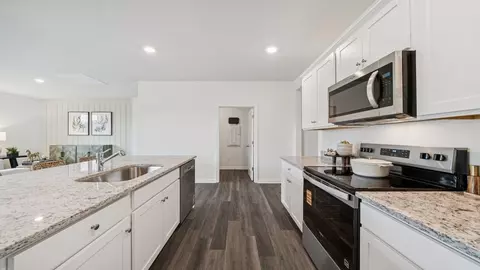 Kitchen - 002 2, Staunton, VA 24401 photo 3 of 15