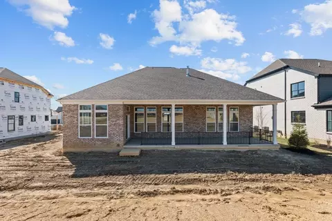 Exterior - 225 Tilly Ct, Springboro, OH 45066 photo 5 of 6