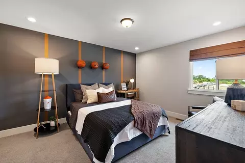 Bedroom - Fairchild Road, Macomb Township, MI 48042 photo 7 of 10
