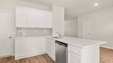 Kitchen - 88 Bristol Blvd, Winder, GA 30680 photo 5 of 9