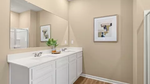Bath - 88 Bristol Blvd, Winder, GA 30680 photo 4 of 6