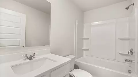 Bath - 88 Bristol Blvd, Winder, GA 30680 photo 3 of 6
