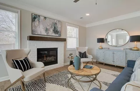 Living - 201 Admor Ln, Acworth, GA 30102 photo 5 of 15