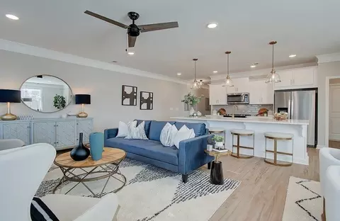 Living - 201 Admor Ln, Acworth, GA 30102 photo 1 of 15