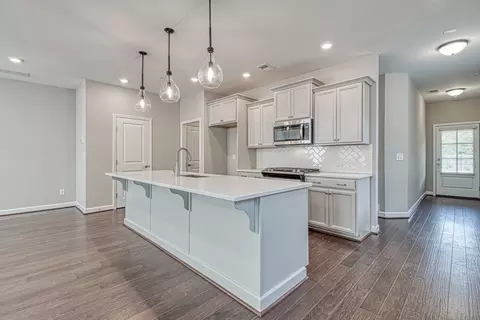 Kitchen - 201 Admor Ln, Acworth, GA 30102 photo 9 of 22