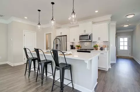 Kitchen - 201 Admor Ln, Acworth, GA 30102 photo 15 of 22