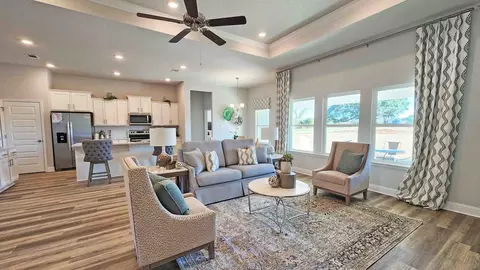 Living - 1236 Provision Blvd, Mobile, AL 36608 photo 2 of 4