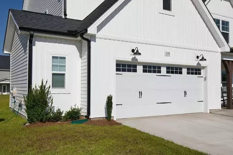 Exterior - 700 Long Point Rd, Vass, NC 28394 photo 32 of 56