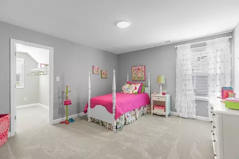 Bedroom - 700 Long Point Rd, Vass, NC 28394 photo 17 of 27