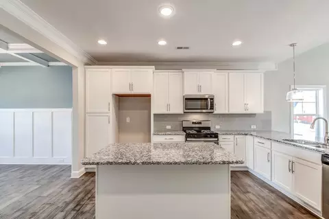 Kitchen - 700 Long Point Rd, Vass, NC 28394 photo 31 of 68