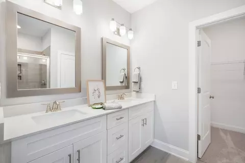 Bath - 700 Long Point Rd, Vass, NC 28394 photo 17 of 43