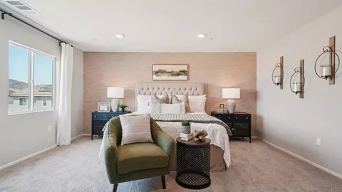 Bedroom - 31359 Vine Leaf Ct, Winchester, CA 92596 photo 4 of 6