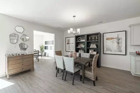 Dining - 100 Durham St, Smithfield, VA 23430 photo 6 of 9