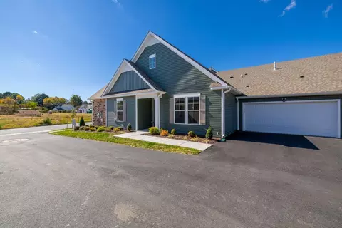 Exterior - 100 Durham St, Smithfield, VA 23430 photo 5 of 27