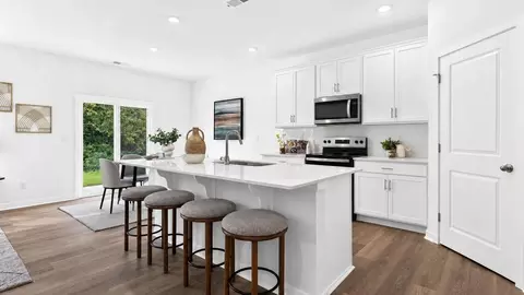 Kitchen - 917 Secrest Commons Dr, Monroe, NC 28112 photo 2 of 9
