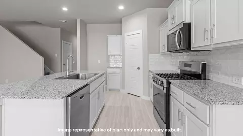 Kitchen - 7601 Yellow Jacket Rd, Odessa, TX 79765 photo 1 of 3