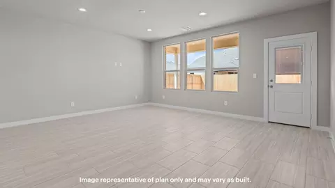 Living - 7601 Yellow Jacket Rd, Odessa, TX 79765 photo 1 of 2