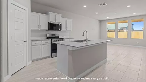 Entry Way - 7601 Yellow Jacket Rd, Odessa, TX 79765 photo 1 of 4